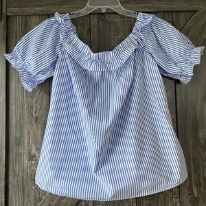 Vineyard Vines off the shoulder Top